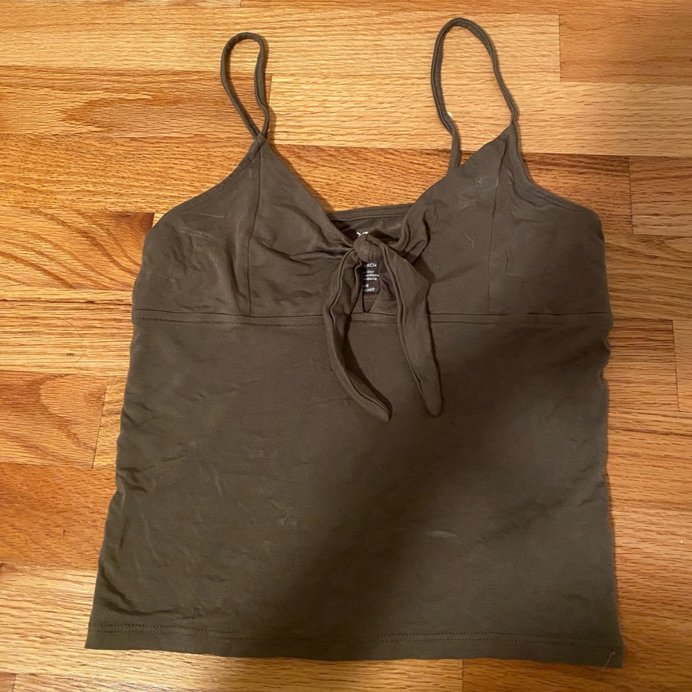 olive green top!